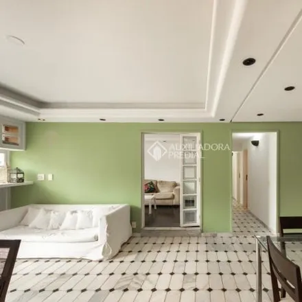 Buy this 4 bed apartment on Edifício Scala in Rua Doutor Albuquerque Lins 1006, Santa Cecília