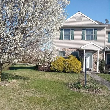 Buy this 2 bed townhouse on 2 Cannon Lane in Mount Pleasant Township, PA 17325