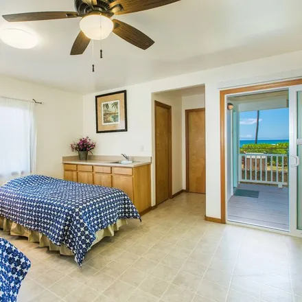 Rent this 3 bed house on Kapaa