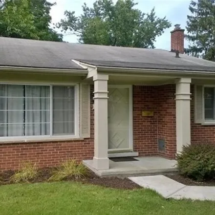 Rent this 3 bed house on 258 Lawrence Avenue in Royal Oak, MI 48073