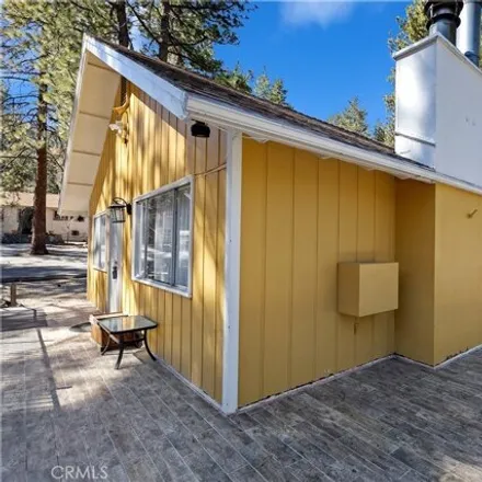 Image 6 - 988 Lark Road, Wrightwood, CA 92397, USA - House for sale