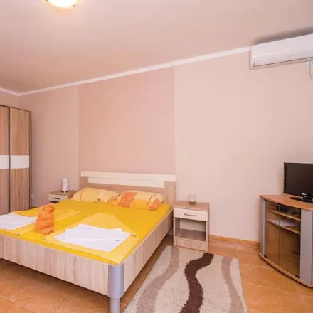 Image 4 - Markov rt, Prčanj, Kotor Municipality, Montenegro - Apartment for rent