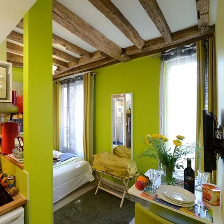 Image 5 - Rue Froissart, 75003 Paris, France - Apartment for rent