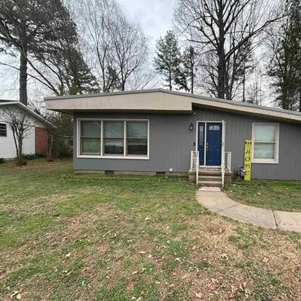 Buy this 3 bed house on 1834 Woodland in Paragould, AR 72450