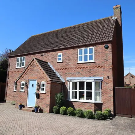 Buy this 4 bed house on Orchard Farm in Spencer Court, High Street