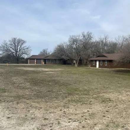 Image 4 - 2620 East Linden Avenue, Parkerfield, Cowley County, KS 67005, USA - House for sale