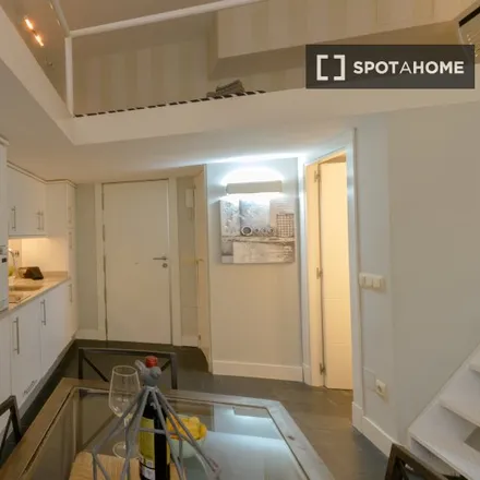 Rent this studio apartment on Calle San Martín de Porres in 41, 28035 Madrid