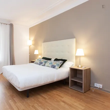 Rent this 3 bed apartment on Gran Via de les Corts Catalanes in 551, 08001 Barcelona