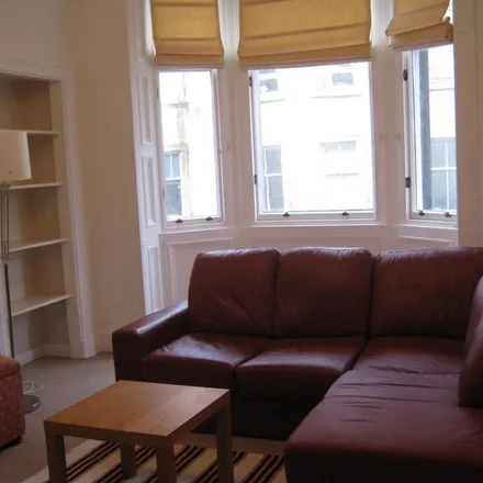 Image 8 - 31 Lochrin Place, City of Edinburgh, EH3 9QT, United Kingdom - Apartment for rent