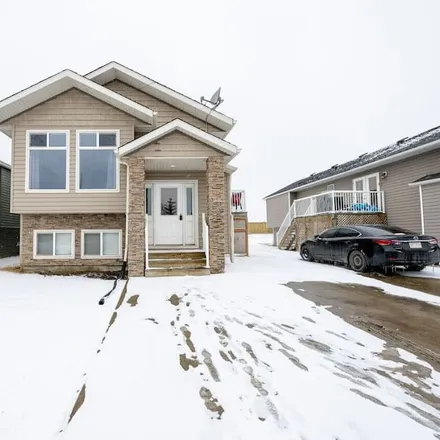 Image 7 - Grande Prairie, AB T8X 0C1, Canada - House for rent