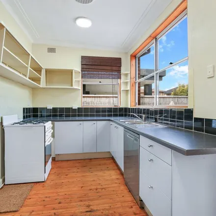 Image 3 - Bayview Avenue, Earlwood NSW 2206, Australia - Duplex for rent