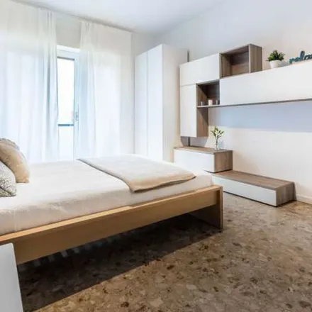 Image 5 - Via Val Vigezzo, 20149 Milan MI, Italy - Apartment for rent