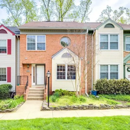 Rent this 3 bed townhouse on 6021 Knights Ridge Way in Franconia, Fairfax County