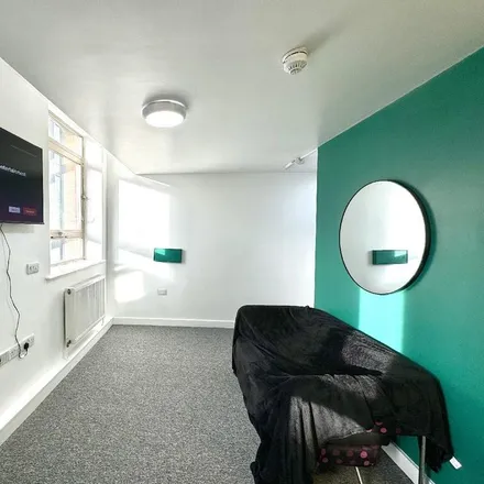 Rent this 1 bed room on Marble Street in Leicester, LE1 5XD