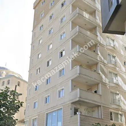 Rent this 3 bed apartment on Nazmi Akbacı Ticaret Merkezi in Ahi Evran Caddesi, 34398 Sarıyer