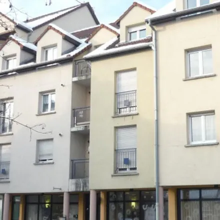 Rent this 4 bed apartment on 21 Avenue Oscar Ehret in 90300 Valdoie, France
