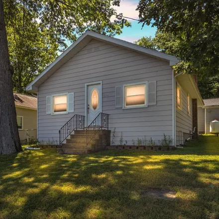 Buy this 3 bed house on Lakeview Drive in Jerome Township, MI 48657