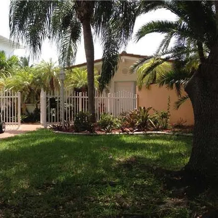 Rent this 4 bed house on 230 Cranwood Drive in Key Biscayne, Miami-Dade County