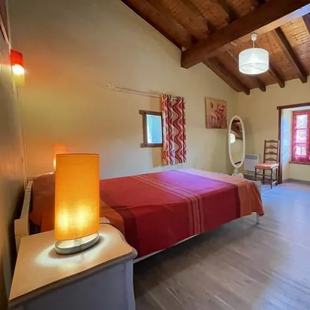 Rent this 3 bed house on Route de Sare in 64310 Saint-Pée-sur-Nivelle, France