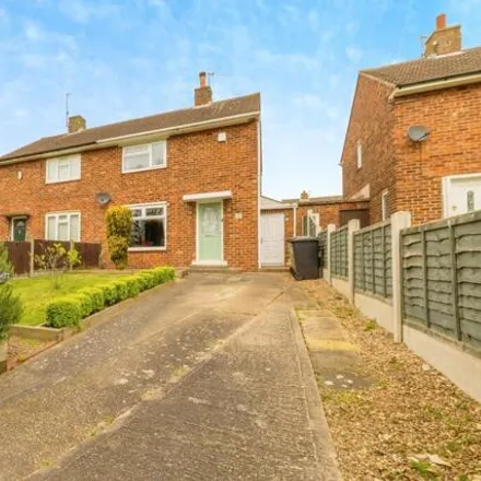 Buy this 2 bed duplex on Woodhall Drive in Lincoln, LN2 2AJ