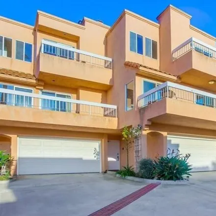 Buy this 3 bed condo on 750 Bonair Place in San Diego, CA 92037