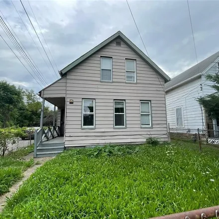 Image 2 - 1967 West 58th Street, Cleveland, OH 44102, USA - House for sale