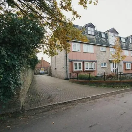 Rent this 2 bed apartment on River Court in 1-12 Ferry Lane, Cambridge
