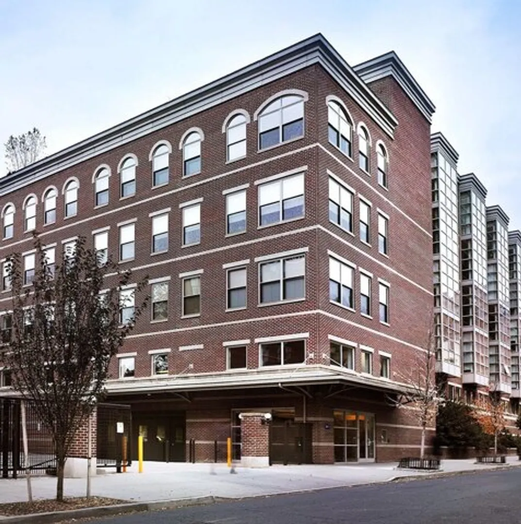 Schroeder Lofts, 234 10th Street, Jersey City, NJ 07302, USA | 1 bed house for rent