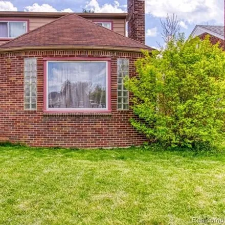 Buy this 3 bed house on 14640 Chandler Park Dr in Detroit, Michigan