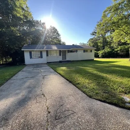 Buy this 3 bed house on 1198 Maria Drive in Jackson, MS 39204