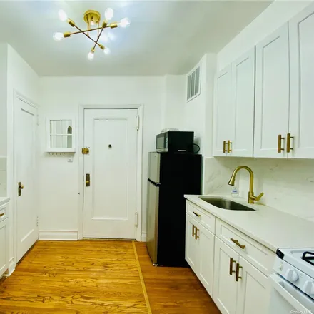 Buy this 1 bed condo on 81-11 45th Avenue in New York, NY 11373
