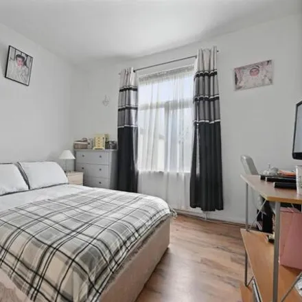 Image 6 - Bruce Road, London, NW10 8QP, United Kingdom - Apartment for sale