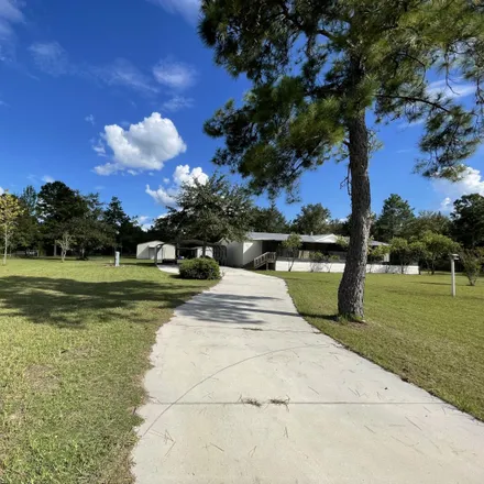 Buy this 3 bed house on 6044 Blueberry Hill Road in Clay County, FL 32656