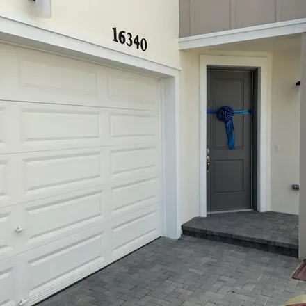 Rent this 3 bed house on Oakview Drive in Palm Beach County, FL 33470
