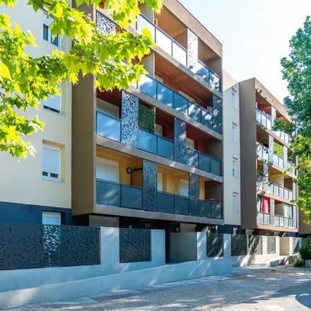 Rent this 3 bed apartment on 2 Place Maurice Charretier in 84200 Carpentras, France