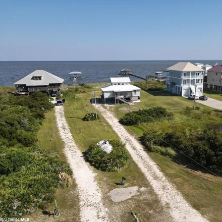 Image 2 - Diesel Fuel Island, 2101 East 2nd Street, Gulf Shores, AL 36542, USA - House for sale