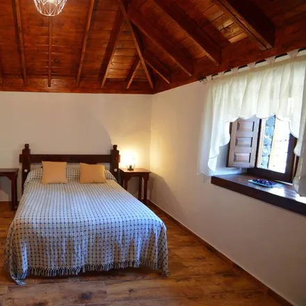 Rent this 3 bed townhouse on Santa Cruz de Tenerife
