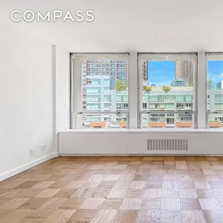 Image 2 - Kips Bay Tower North, East 33rd Street, New York, NY 10016, USA - Condo for rent
