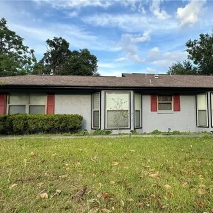Buy this 3 bed house on 5071 Southeast 33rd Avenue in Marion County, FL 34480