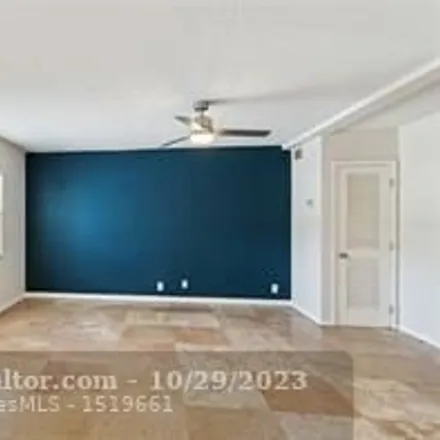 Image 4 - Windsor Court, Fort Lauderdale, FL 33304, USA - Condo for rent