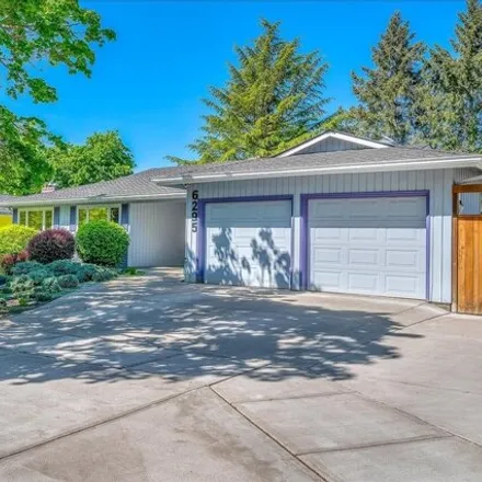 Buy this 4 bed house on 6295 Southwest Elm Avenue in Beaverton, OR 97005