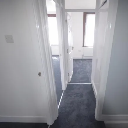 Image 3 - Perth Road, London, IG2 6AS, United Kingdom - Townhouse for rent