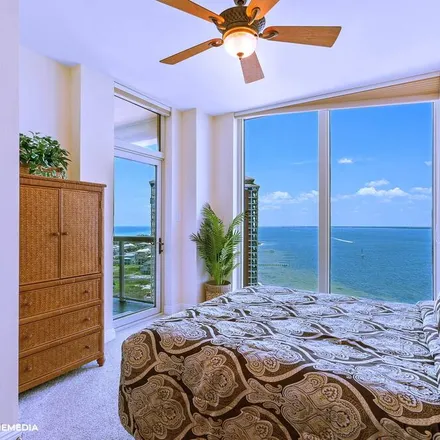 Rent this 2 bed condo on Gulf Breeze