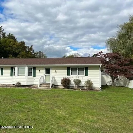 Buy this 3 bed house on 55 South Avenue in Berkeley Township, NJ 08721