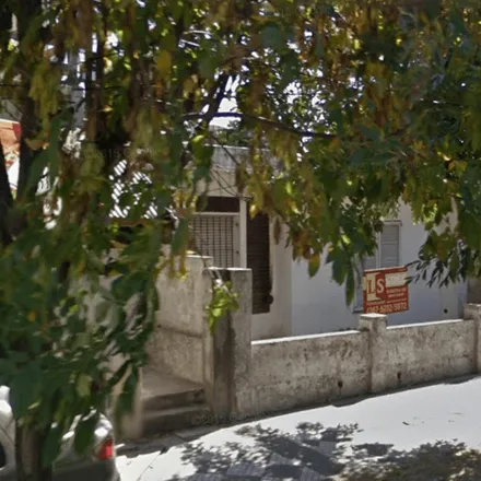 Buy this 3 bed house on Avenida Dardo Rocha 419 in Partido de Esteban Echeverría, 1842 Monte Grande