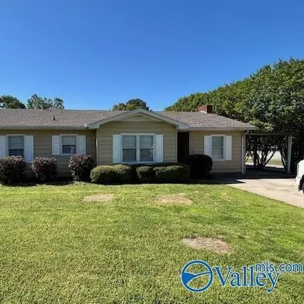 Buy this 3 bed house on 1601 20th Avenue Southeast in Brookmeade, Decatur