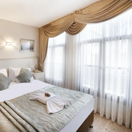 Image 7 - Sultan house hotel, Şehit Mehmetpaşa Yokuşu, 34122 Fatih, Turkey - Room for rent