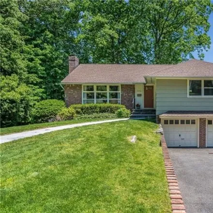 Buy this 4 bed house on 304 Old Colony Road in Hartsdale, Greenburgh