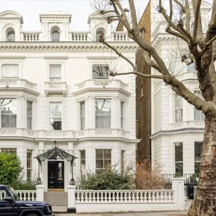 Buy this 2 bed apartment on 26 Holland Park in London, W11 3TD