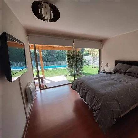 Buy this 5 bed house on Avenida Departamental in 794 1685 Provincia de Santiago, Chile